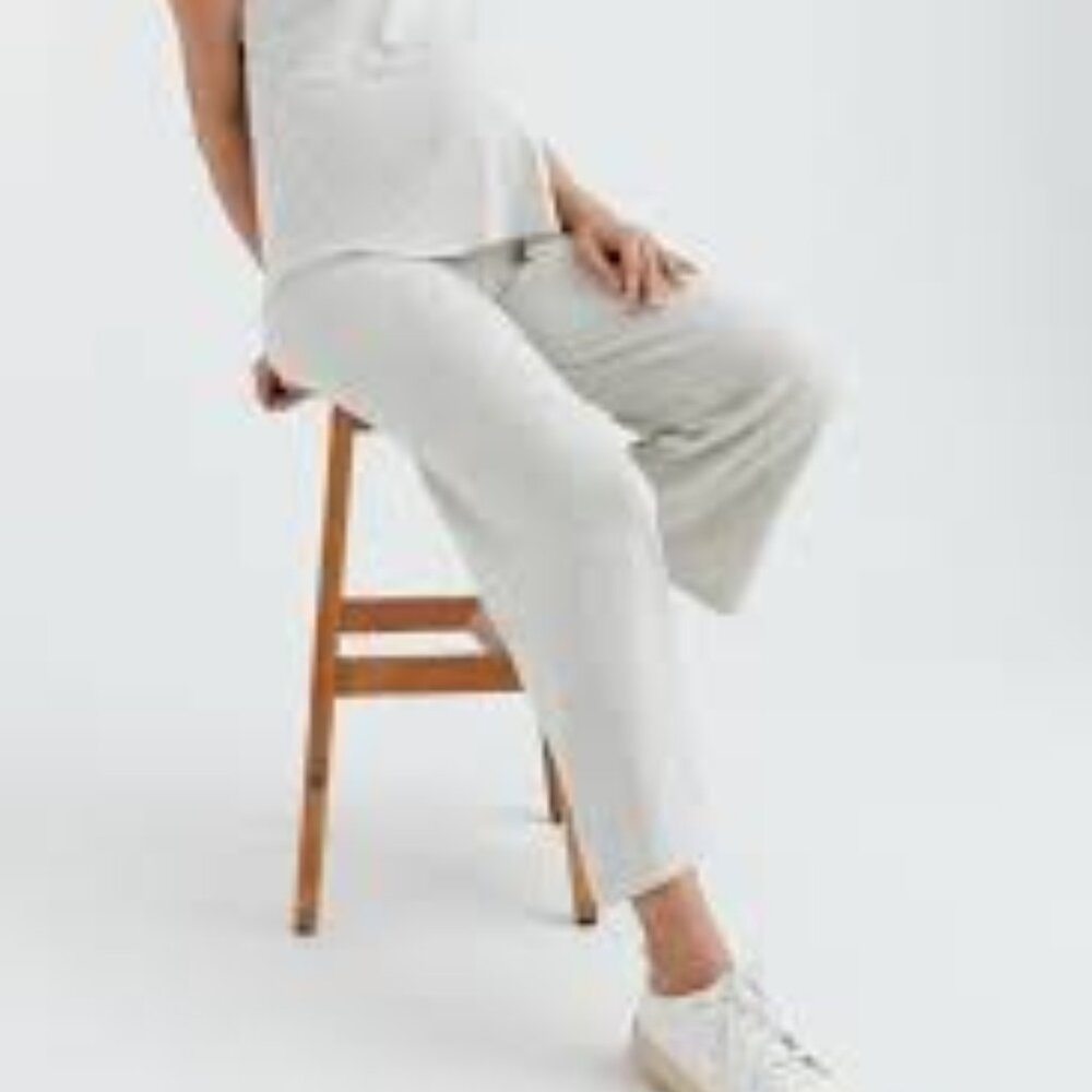 NWT Carry Soft Essential Bamboo Knit Wide-Leg gray  women  Pant size M